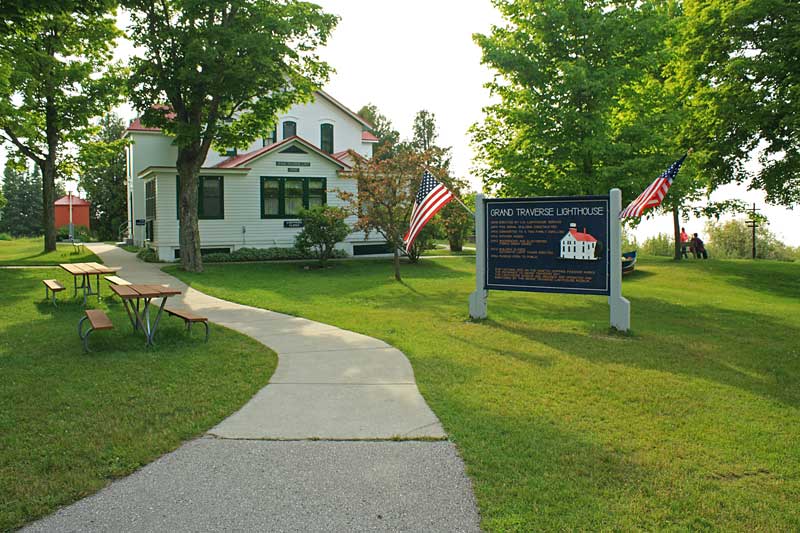 the grand traverse lighthouse at leelanau state park