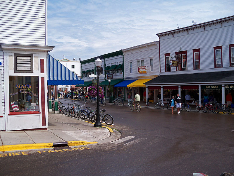 mackinac main street