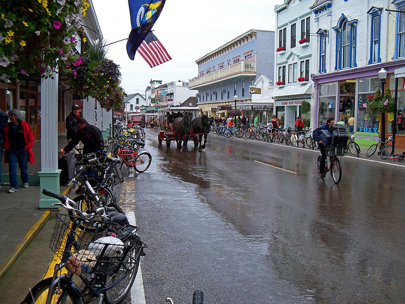 main street mackinac island in the rain