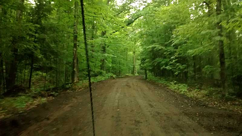 the road to the top of marquette mountain