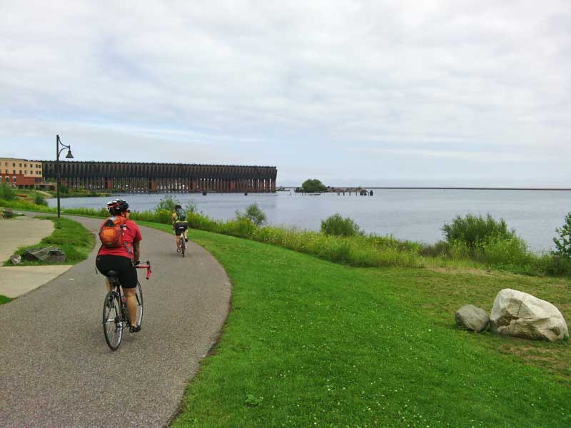 marquette waterfront bike path