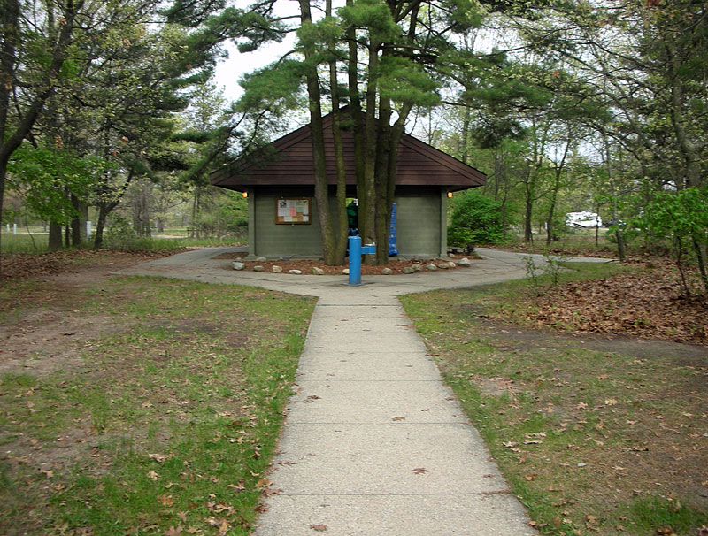 muskegon channel campground bathhouse