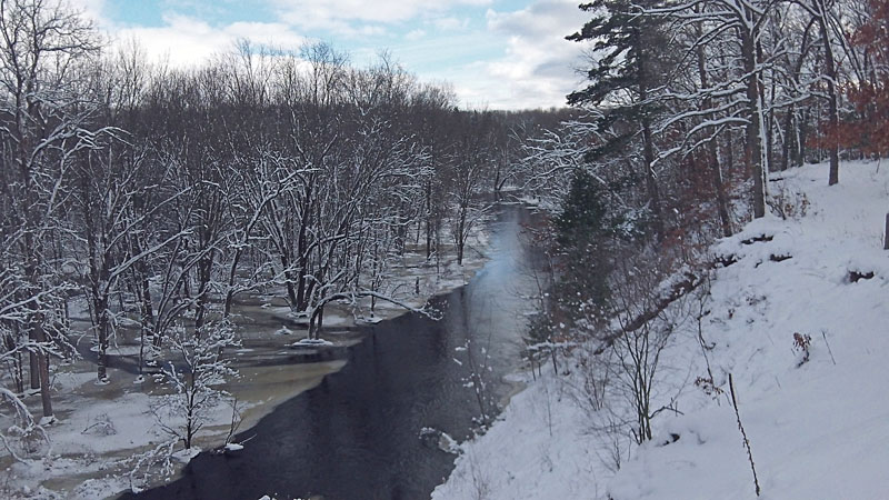 looking downstream from the bend in the white river