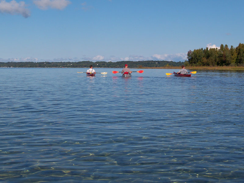 paddling around basset island