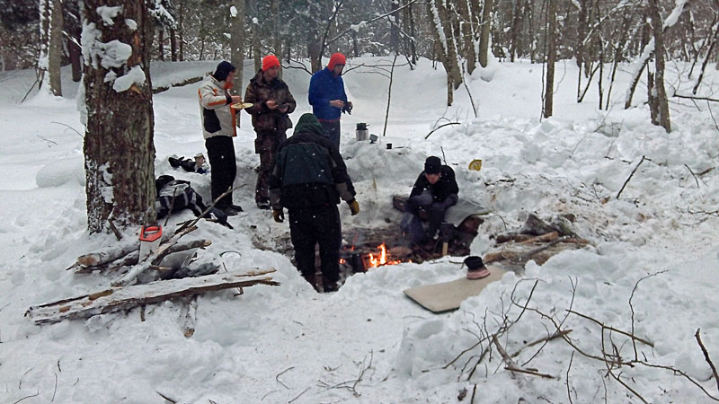 breakfast arround the morning campfire