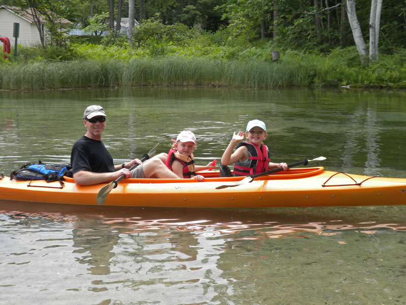 paddling the crystal river