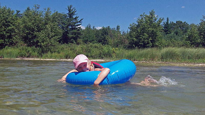 a happy tuber on the platte river