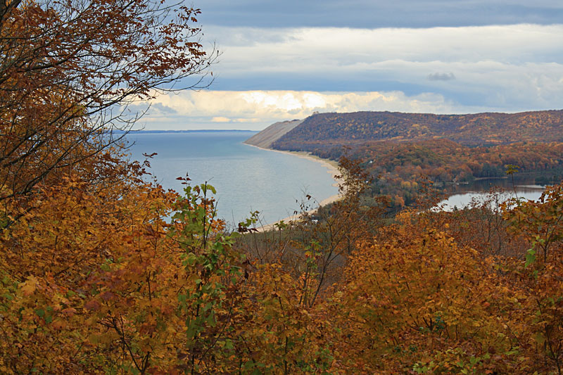 the first overlook on the empire bluff trail