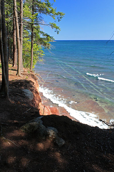 line in the rocks beneath lake superior