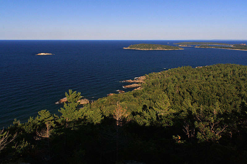 the view to the south from sugarloaf mountain