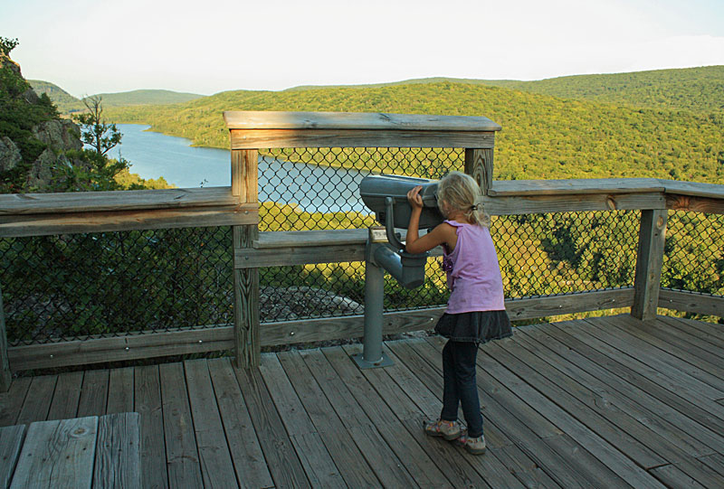 the lake of the clouds overlook