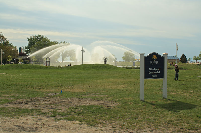 whirlpool splash park st joesph mi