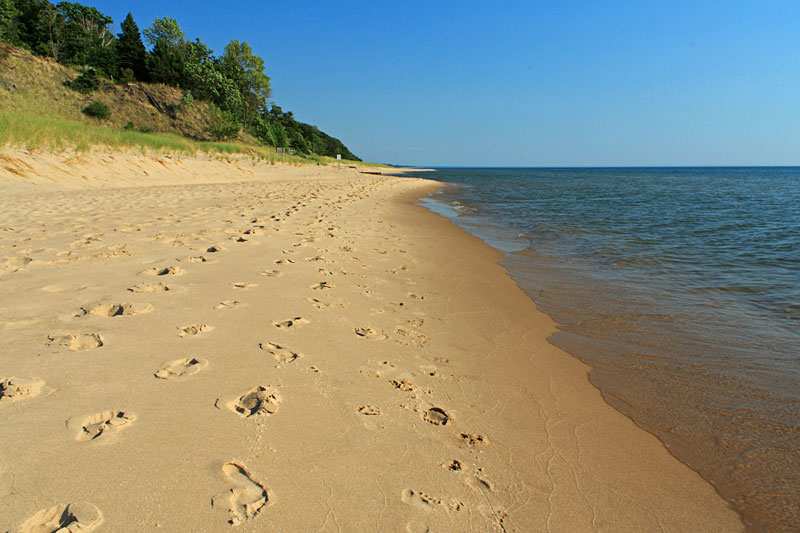 looking south from the beach at rosy mound